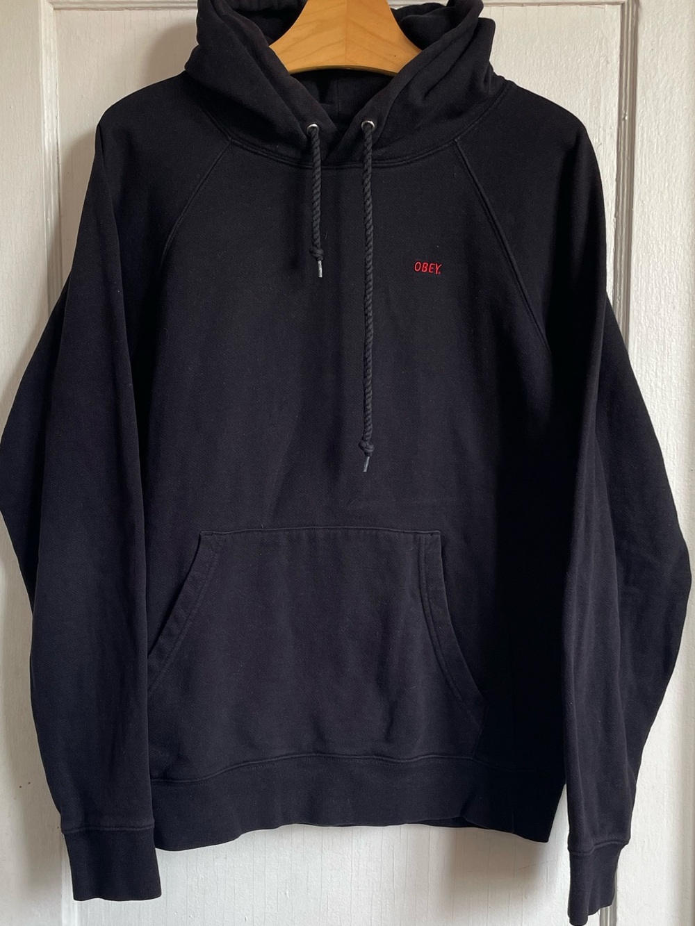 OBEY Men’s Black Hoodie M Red Embroidered Logo 100% Cotton Streetwear Pullover